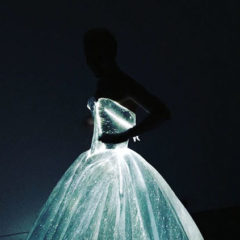 claire-danes-cinderella-glowing-dress